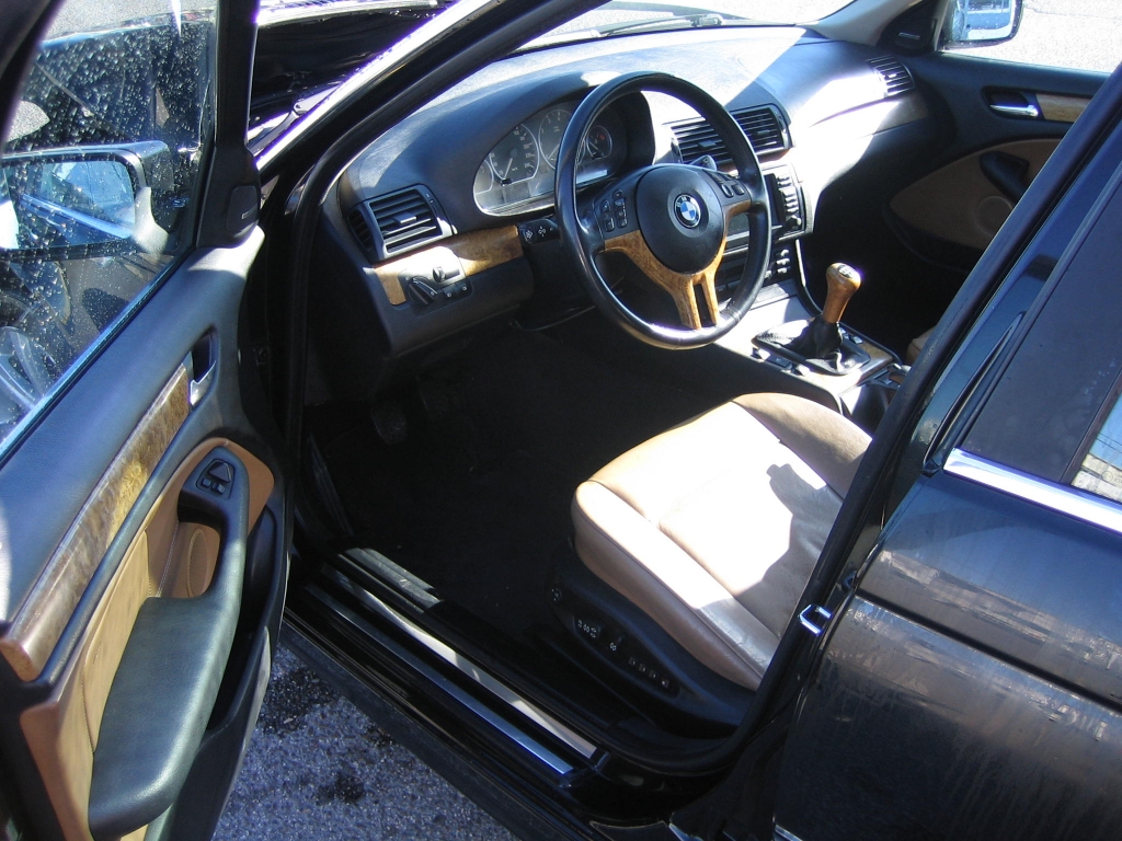 VISTA INTERIOR IZQUIERDO BMW 330 XI 3.0 231CV TOURING