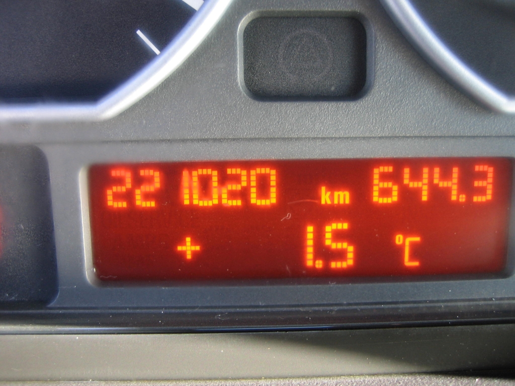 VISTA KM BMW 330 XI 3.0 231CV TOURING