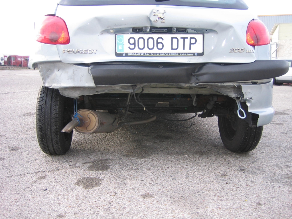 VISTA GOLPE TRASERO PEUGEOT 206 X-LINE 1.4 HDI 70CV