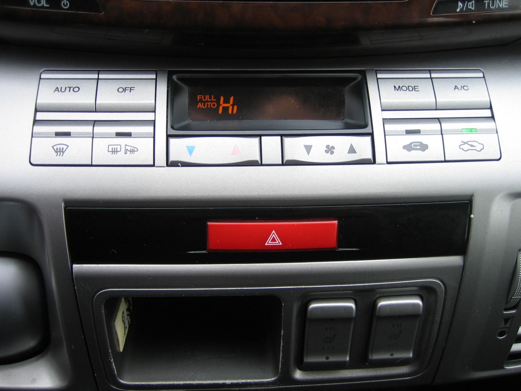 VISTA CLIMA HONDA FR-V 2.2 I-CTDI 140CV EXECUTIVE 6 PLAZAS