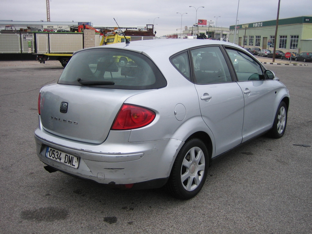 VISTA TRASERA DERECHA SEAT TOLEDO MAGNUS 2.0 TDI 140CV