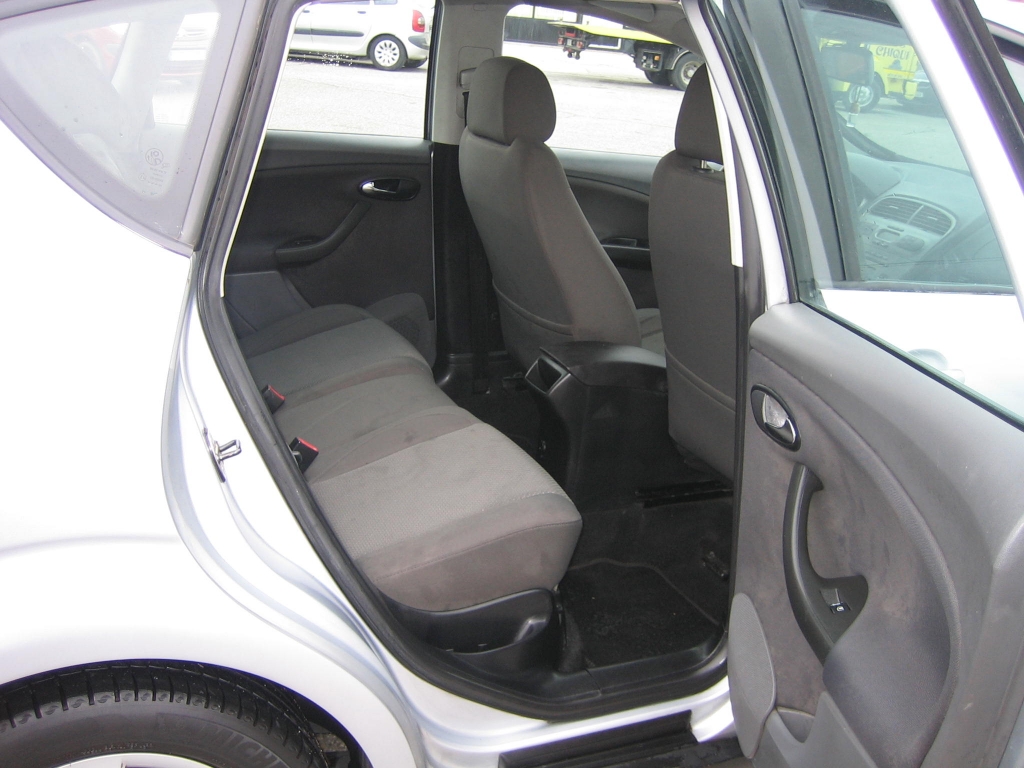 VISTA INTERIOR TRASERO 2 SEAT TOLEDO MAGNUS 2.0 TDI 140CV