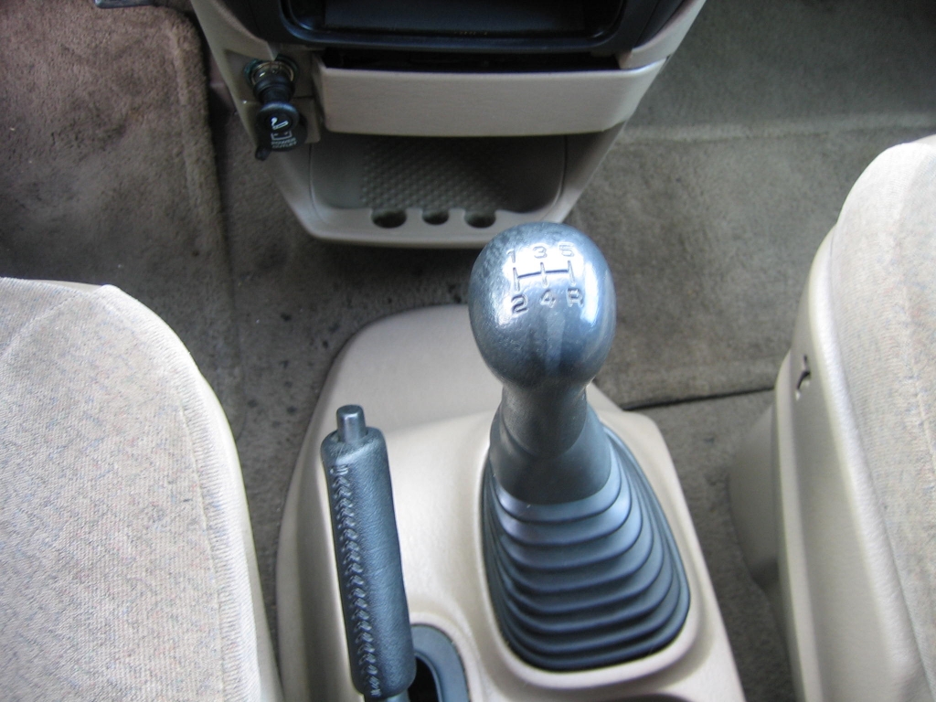 VISTA CAMBIO CRYSLER VOYAGER 2.2 SE CRD 144CV 7 PLAZAS