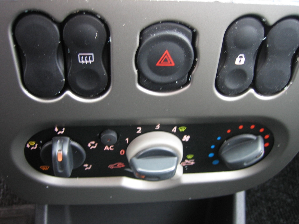 VISTA A/C DACIA SANDERO 1.2 I 75CV GASOLINA