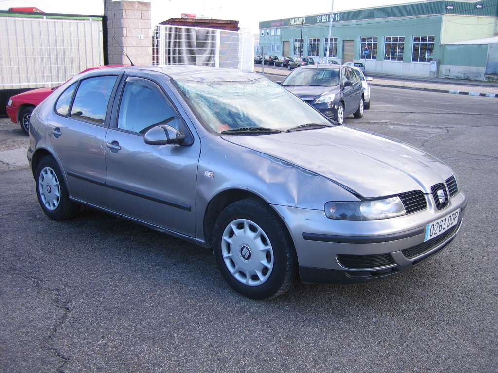 VISTA DELANTERA DERECHA SEAT LEON 1.9 TDI 110CV 