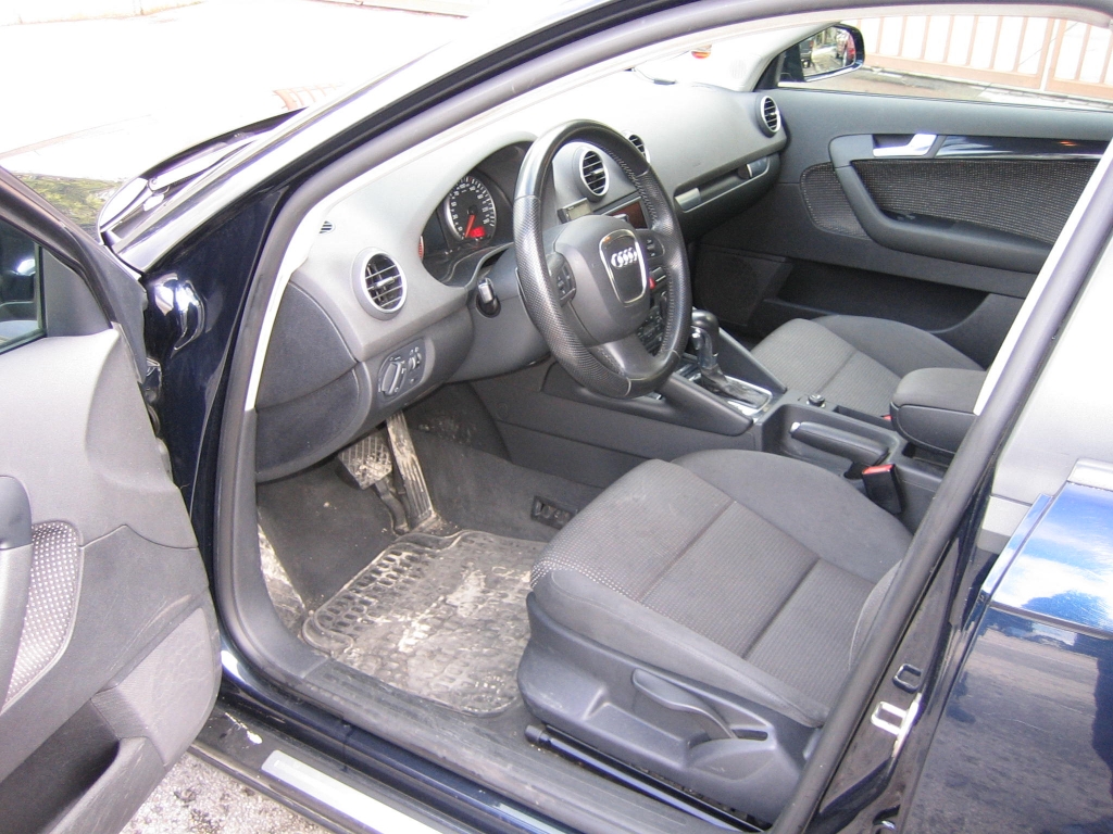 VISTA INTERIOR IZQUIERDO AUDI A-3 SPORTBACK 2.0 TDI 170CV DSG