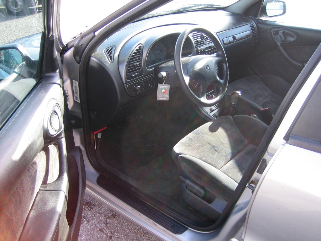VISTA INTERIOR IZQUIERDO CITROEN XSARA 2.0 HDI 90CV