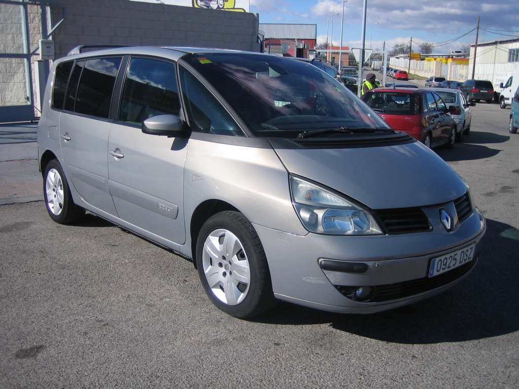 VISTA DELANTERA DERECHA RENAULT ESPACE 2.2 DCI 150CV 7 PLAZAS
