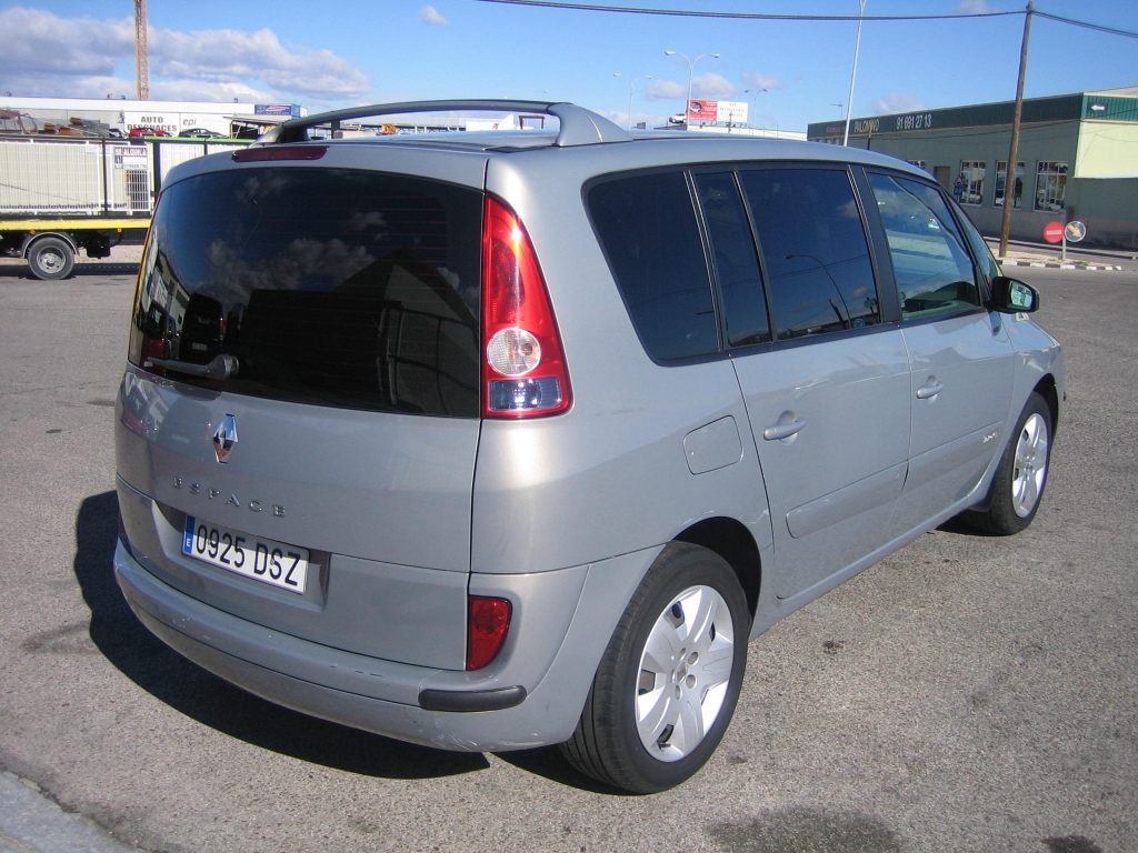 VISTA TRASERA DERECHA RENAULT ESPACE 2.2 DCI 150CV 7 PLAZAS