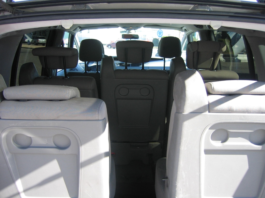 VISTA INTERIOR RENAULT ESPACE 2.2 DCI 150CV 7 PLAZAS