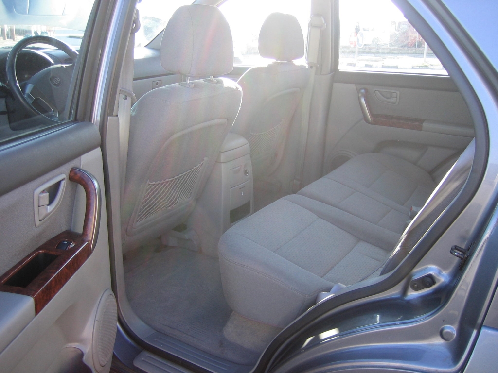 VISTA TRASERA 2 KIA SORENTO 2.5 CRDI 140CV 4X4