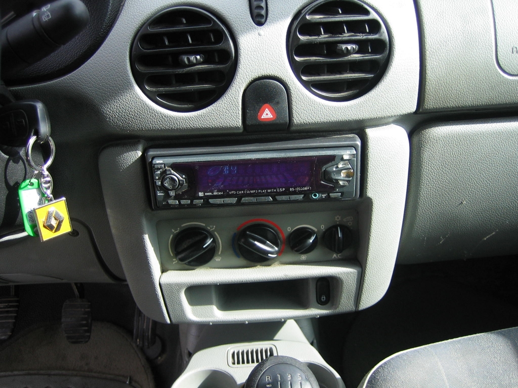 VISTA CD Y A/C RENAULT KANGOO 1.5 DCI 65CV COMBI