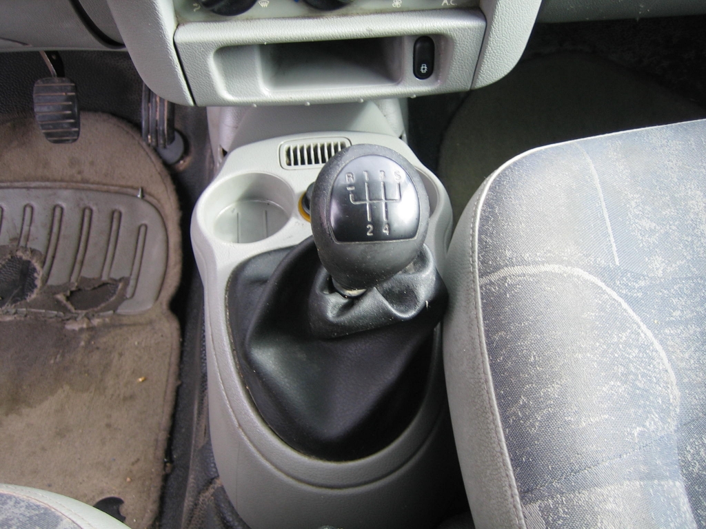 VISTA CAMBIO RENAULT KANGOO 1.5 DCI 65CV COMBI