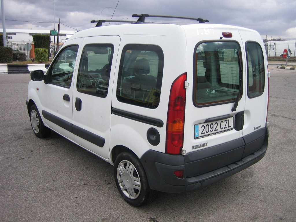 VISTA TRASERA IZQUIERDA RENAULT KANGOO 1.5 DCI 65CV COMBI