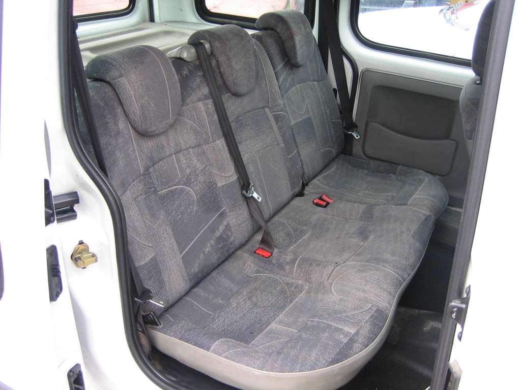 VISTA INTERIOR TRASERO RENAULT KANGOO 1.5 DCI 65CV COMBI