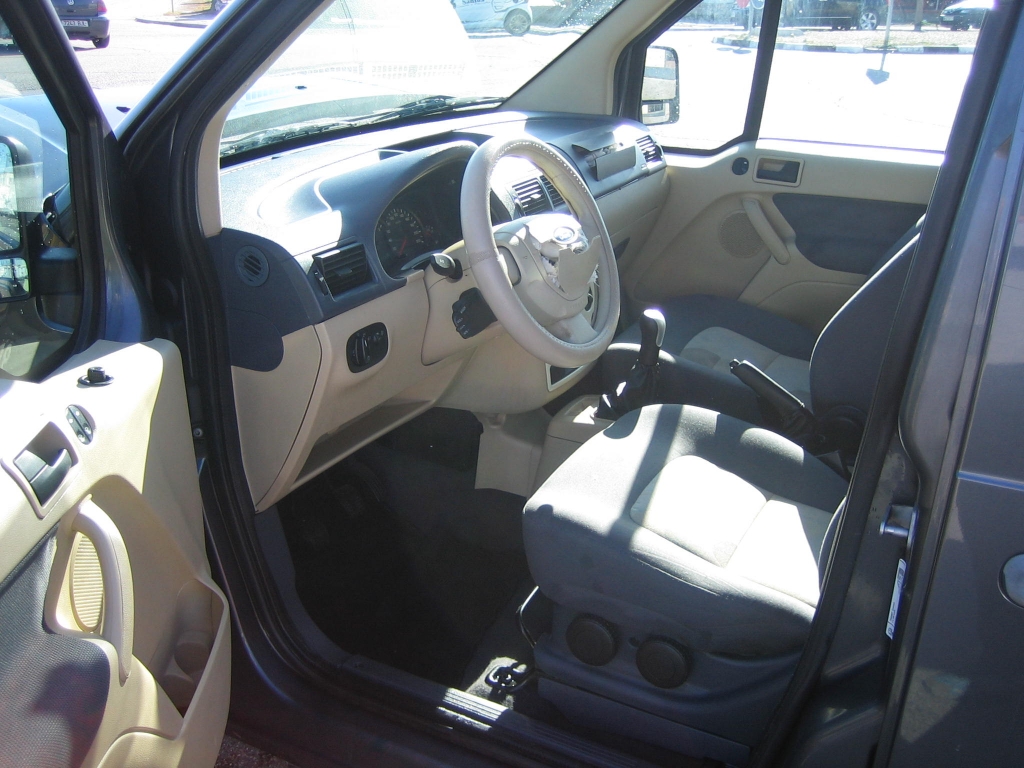 VISTA INTERIOR IZQUIERDO FORD TOURNEO CONNET KOMBI 1.8 GLX 110CV