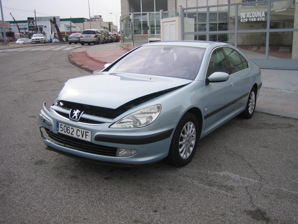 VISTA DELANTERA IZQUIERDA PEUGEOT 607 2.2 HDI 133CV