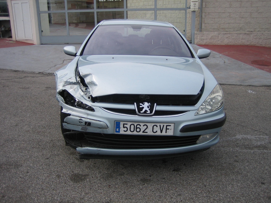 VISTA DELANTERA PEUGEOT 607 2.2 HDI 133CV
