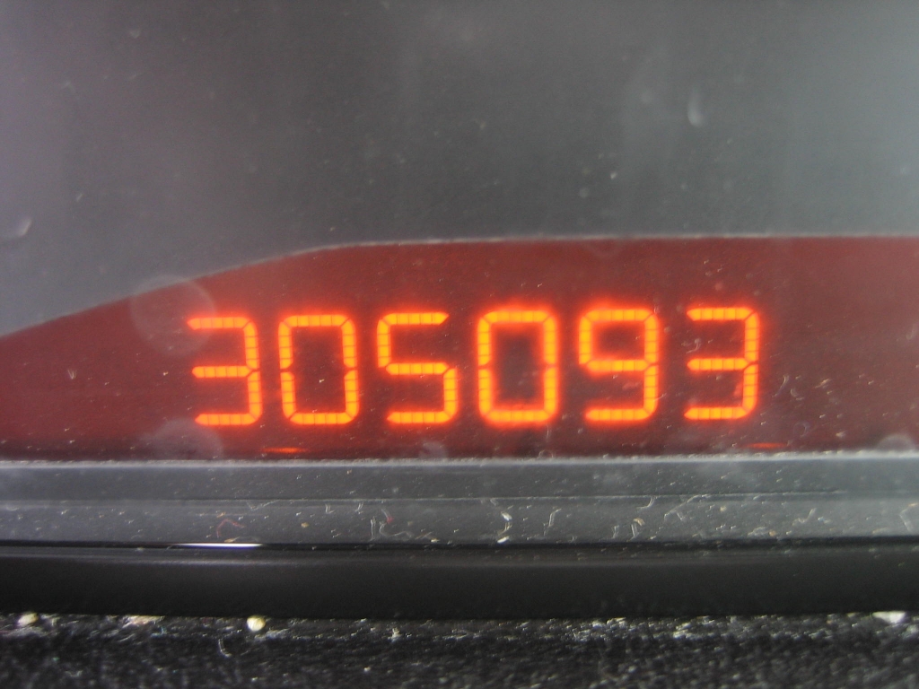 VISTA KM PEUGEOT 607 2.2 HDI 133CV