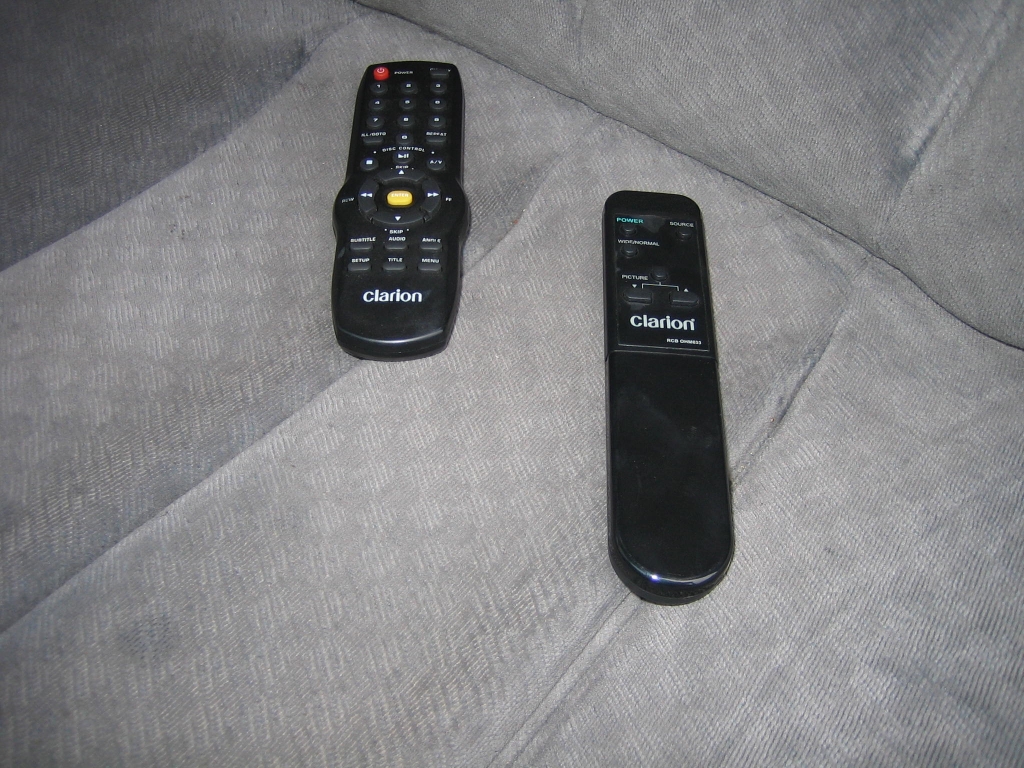 MANDOS CD Y DVD CHYSLER VOYAGER 2.8 LX CRD 150CV 7PLAZAS