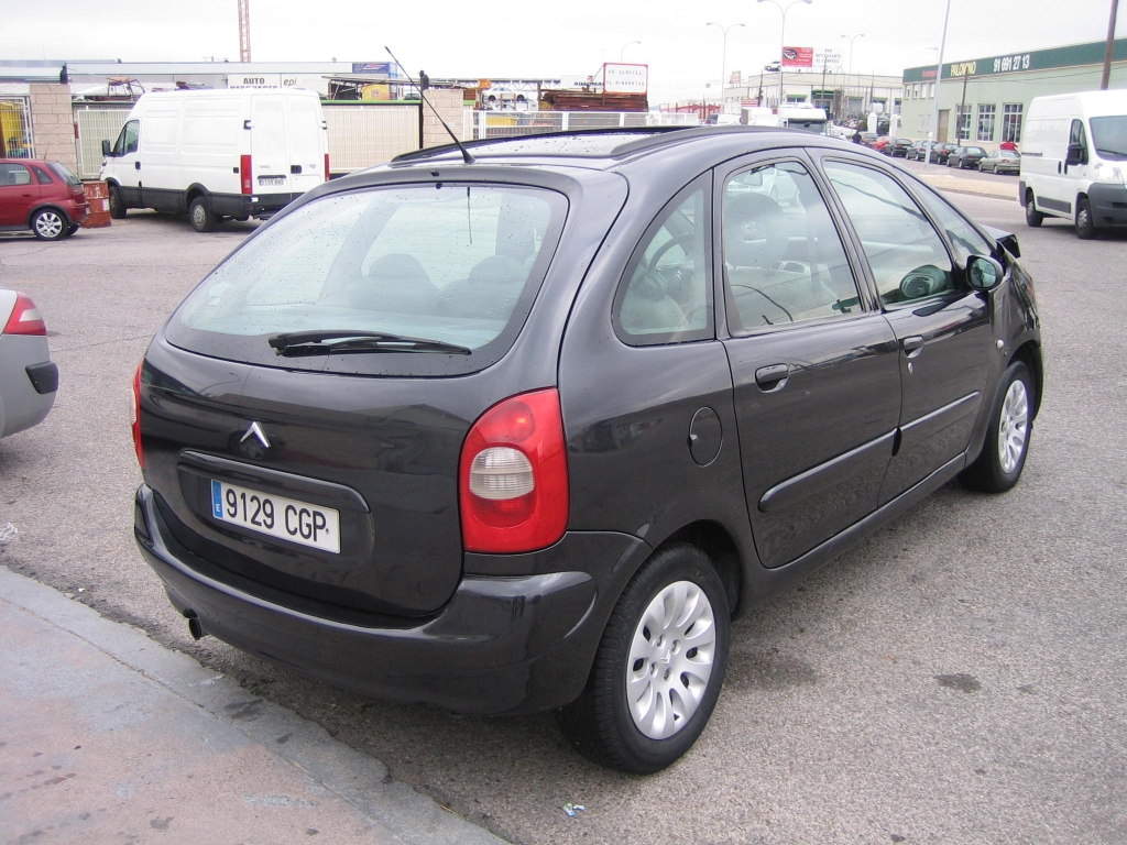 VISTA TRASERA DERECHA CITROEN XSARA PICASSO 2.0 HDI 90CV EXCLUSIVE