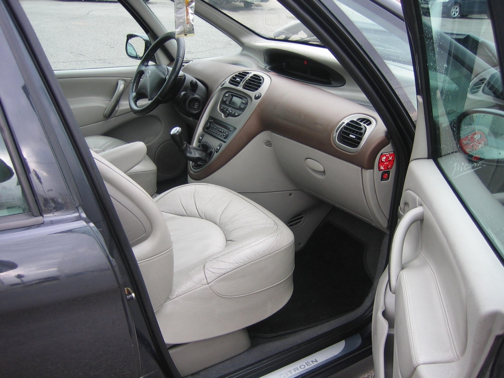 VISTA INTERIOR DERECHO CITROEN XSARA PICASSO 2.0 HDI 90CV EXCLUSIVE
