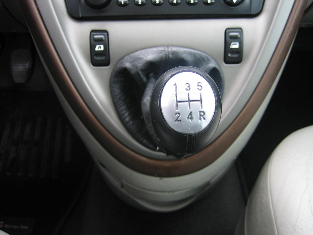 VISTA CAMBIO CITROEN XSARA PICASSO 2.0 HDI 90CV EXCLUSIVE