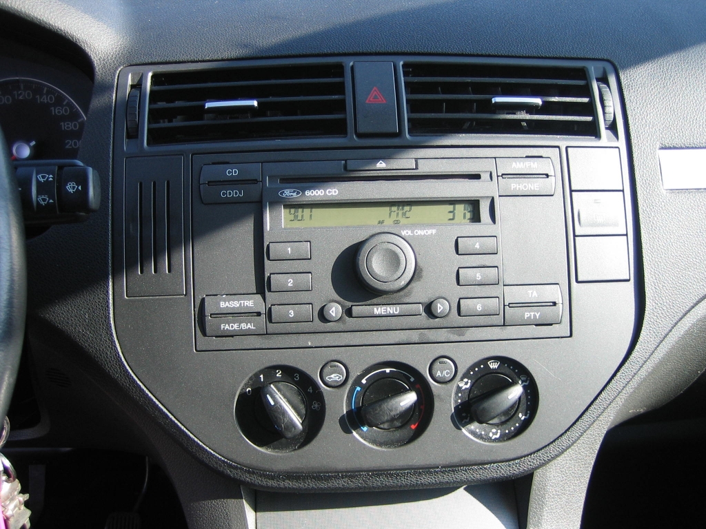 VISTA CD Y A/C FORD C-MAX 1.6 TDCI 110CV