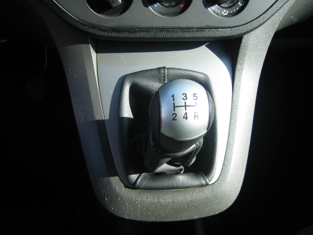 VISTA CAMBIO FORD C-MAX 1.6 TDCI 110CV