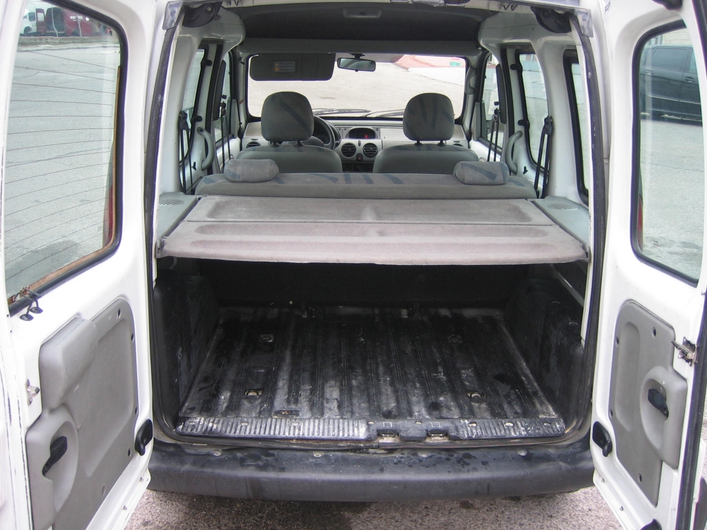 VISTA INTERIOR RENAULT KANGOO 1.9 DCI 80CV COMBI