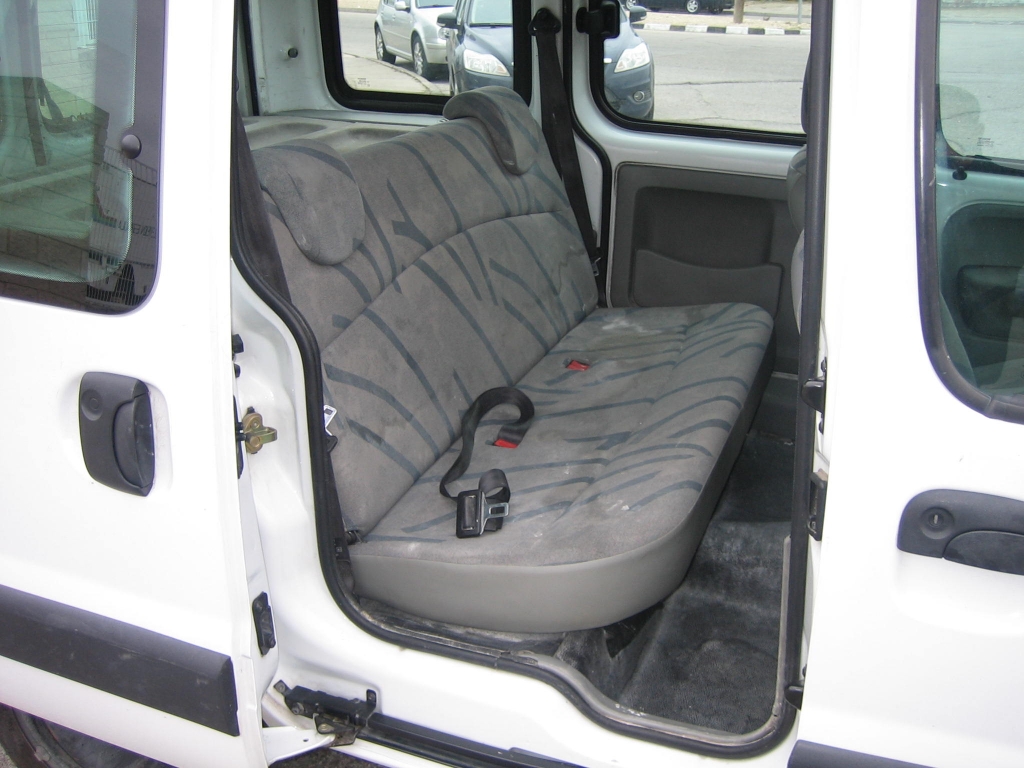 VISTA INTERIOR TRASERO RENAULT KANGOO 1.9 DCI 80CV COMBI