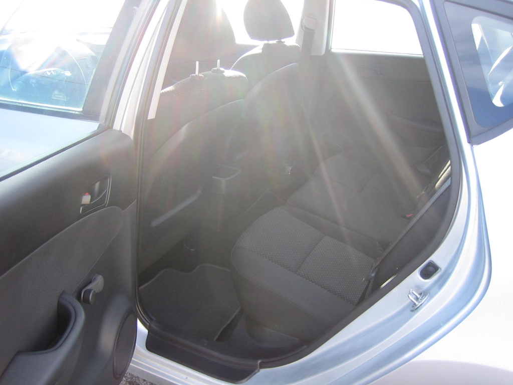 VISTA INTERIOR TRASERO HYNDAI I-30 1.4 GASOLINA 109CV