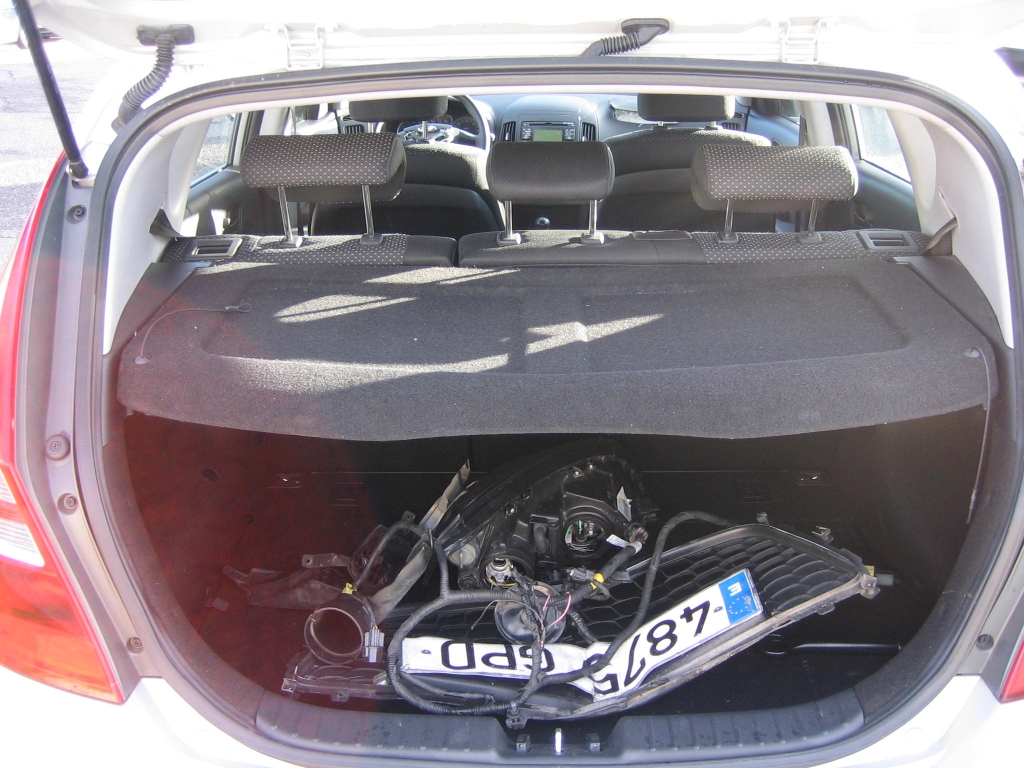 VISTA INTERIOR HYNDAI I-30 1.4 GASOLINA 109CV