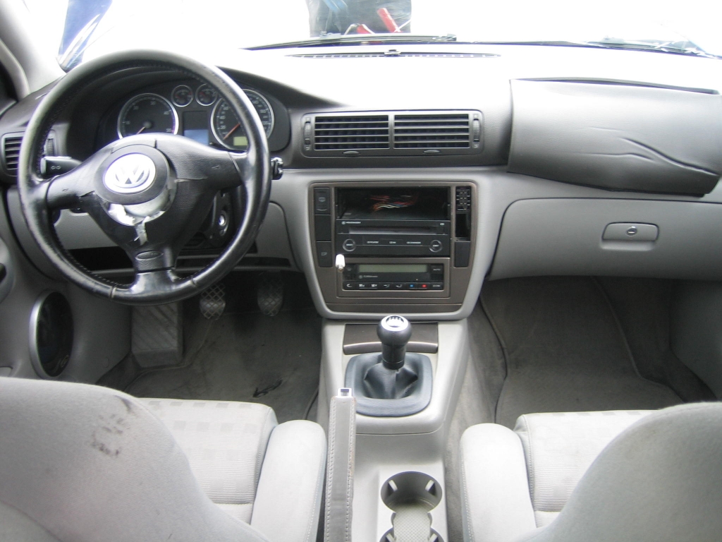 VISTA SALPICADERO VOLKSWAGEN PASSAT 1.9 TDI VARIANT 4-MOTION 130CV