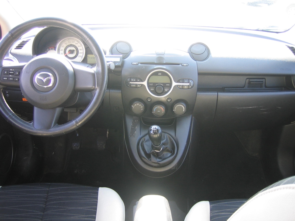 VISTA SALPICADERO MAZDA 2 1.4 CRDI 68CV