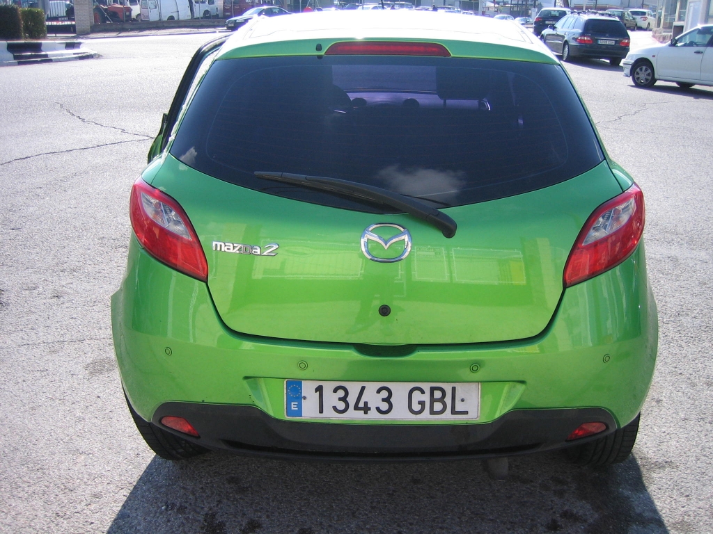 VISTA TRASERA MAZDA 2 1.4 CRDI 68CV