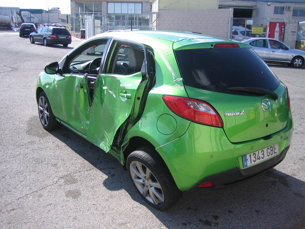 MAZDA 2 1.4 CRDI 68CV