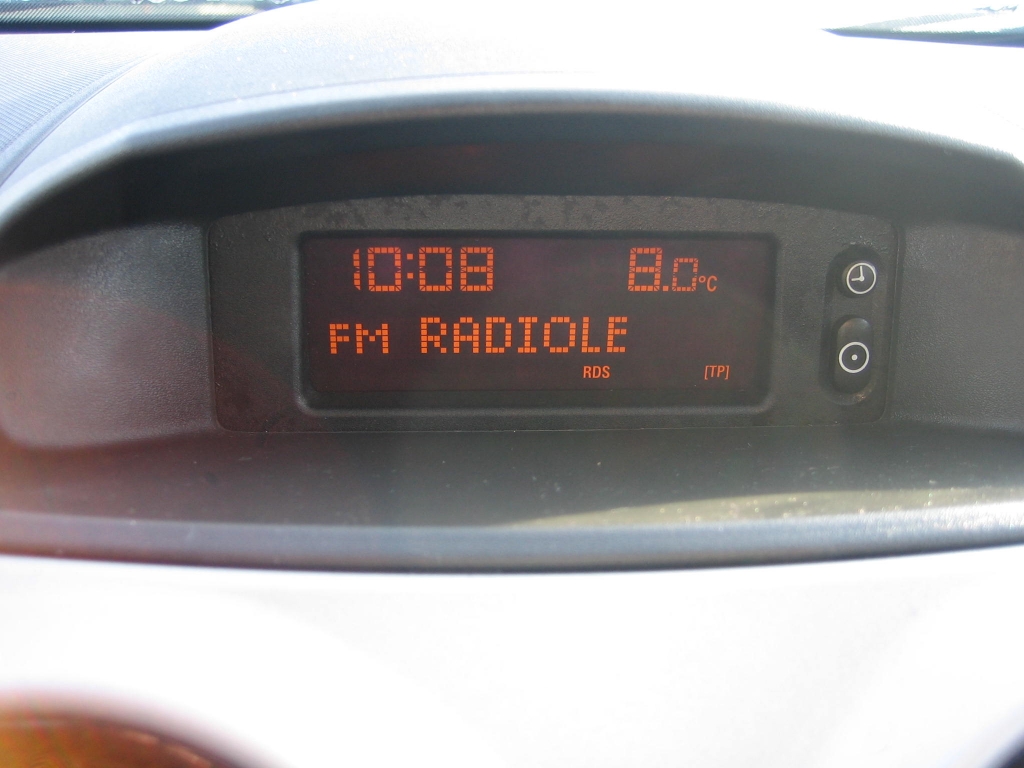 VISTA PANTALLA MULTI FUNCION OPEL CORSA 1.3 ECO FLEX 75CV