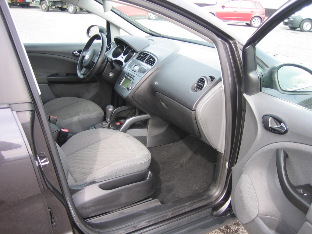 VISTA INTERIOR DERECHO SEAT TOLEDO 2.0 TDI 140CV DSG