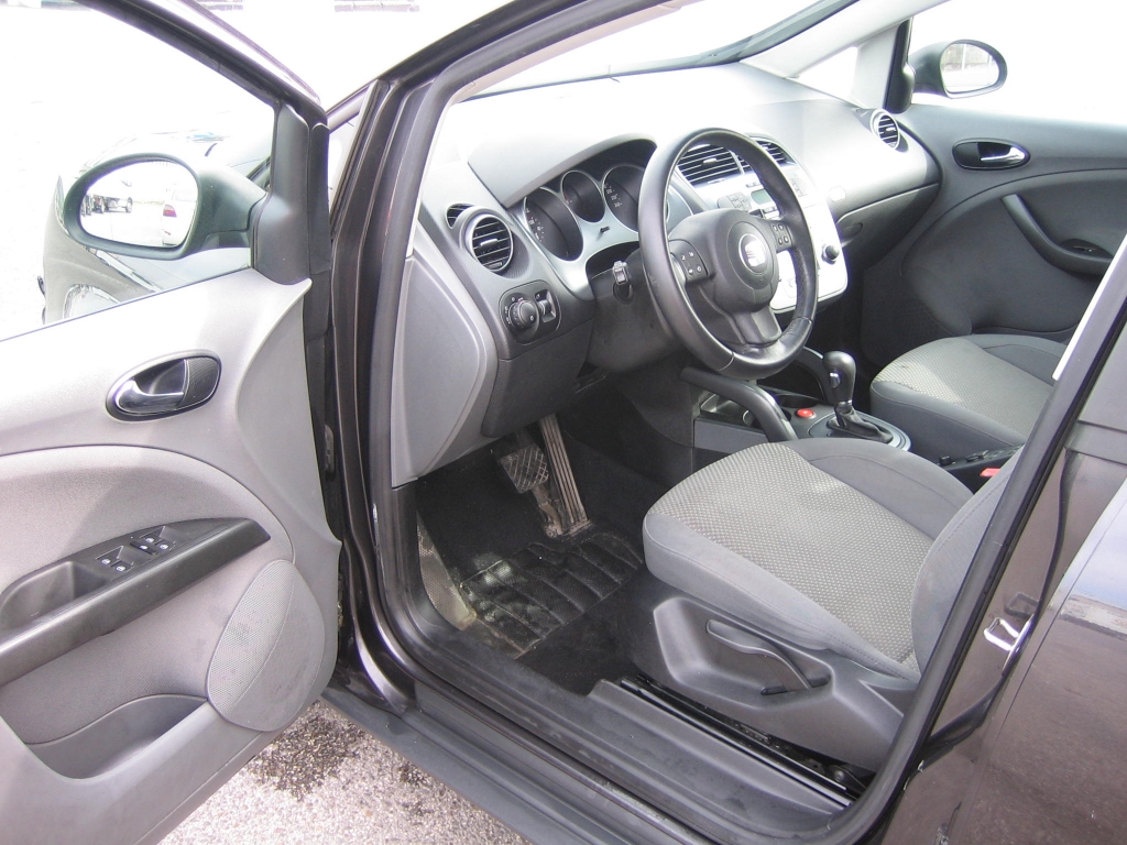 VISTA INTERIOR IZQUIERDO SEAT TOLEDO 2.0 TDI 140CV DSG