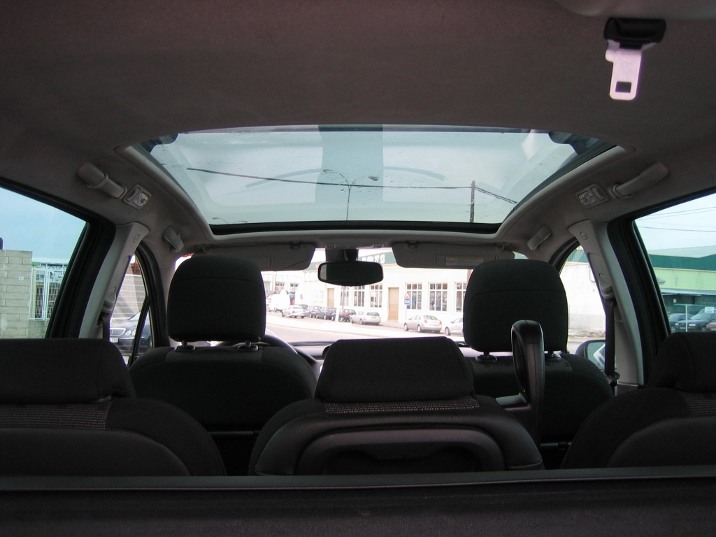 VISTA TECHO PANORAMICO PEUGEOT 307 SW 1.6 HDI 110CV 7 PLAZAS