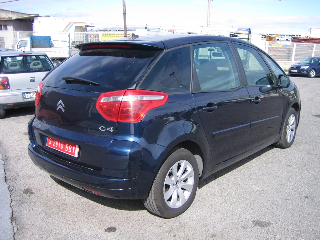VISTA TRASERA DERECHA CITROEN  C-4 PICASSO 2.0HDI 136CV