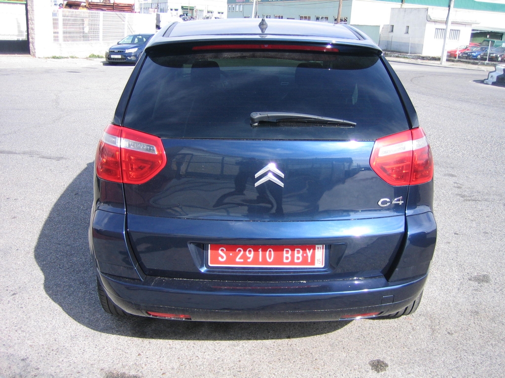VISTA TRASERA CITROEN  C-4 PICASSO 2.0HDI 136CV