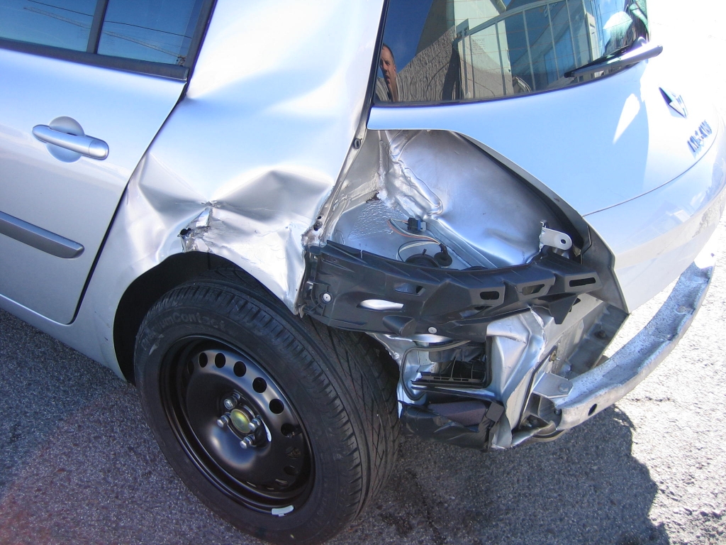 VISTA GOLPE RENAULT MEGANE 1.9 DCI 120CV