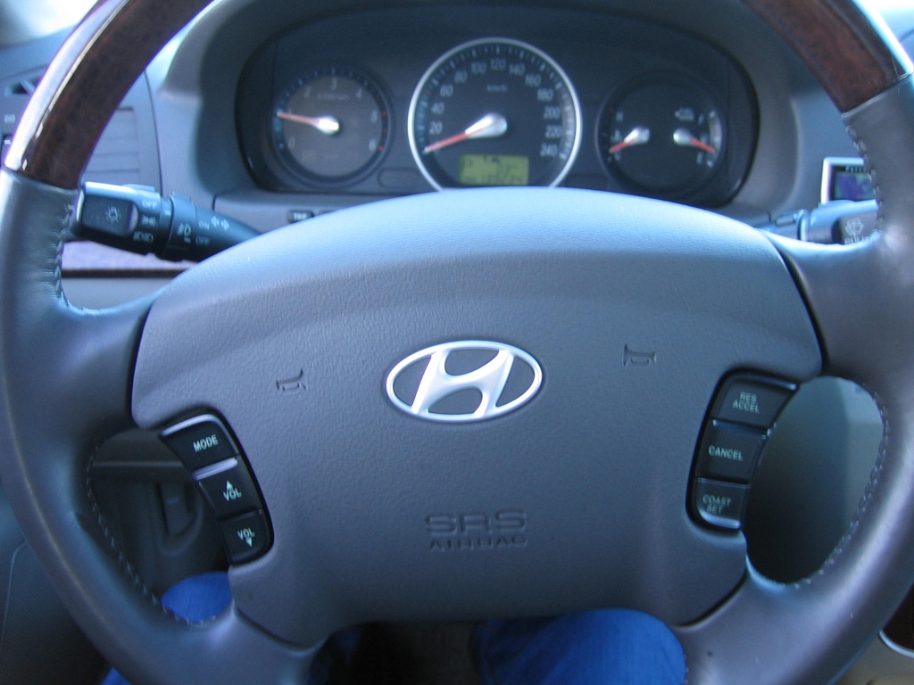 VISTA VOLANTE MULTI FUNCION HYNDAI SONATA 2.0 CRDI 147CV AUTOMATICO