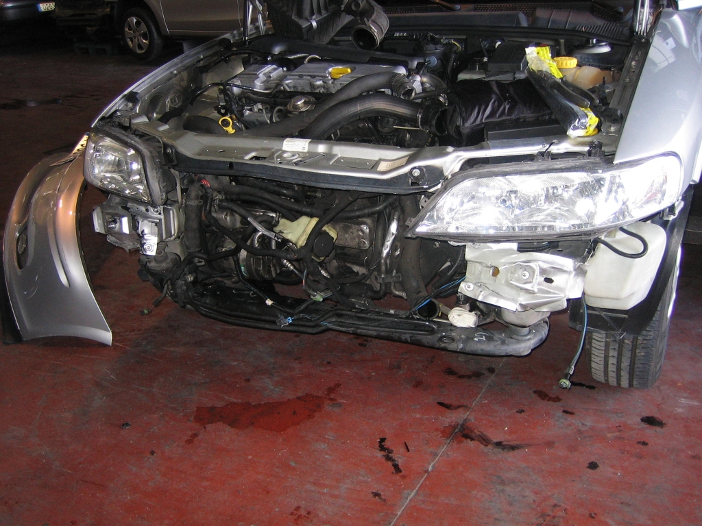 VISTA GOLPE DESMONTADO OPEL VECTRA B 2.0 DTI 16V 100CV