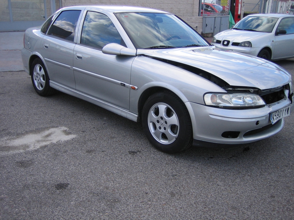 OPEL VECTRA B 2.0 DTI 16V 100CV