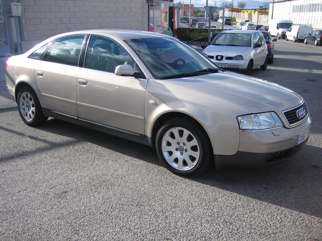 VISTA DELANTERA DERECHA AUDI A-6 2.5 TDI 150CV AUTOMATICO