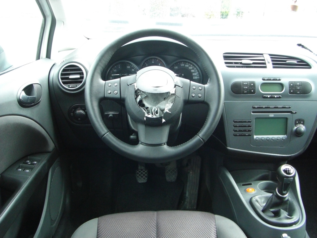 VISTA SALPICADERO SEAT LEON 2.0 TDI 105CV STYLANCE ECOMOTIVE DPF