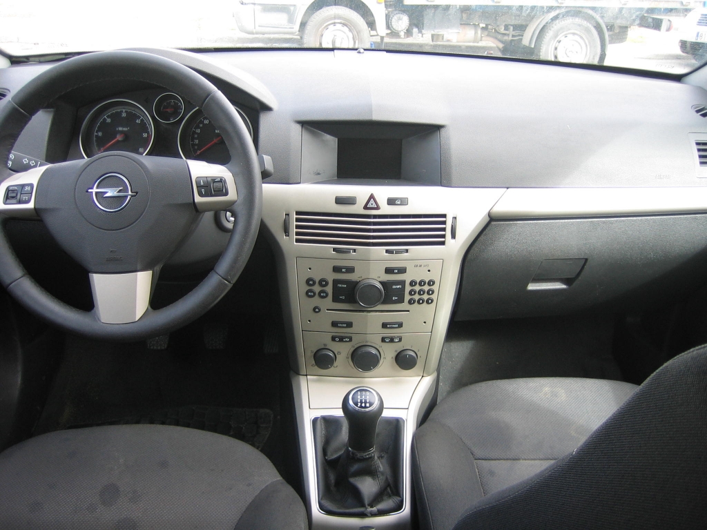 VISTA SALPICADERO OPEL ASTRA STATION WAGON 1.7 CDTI 100CV